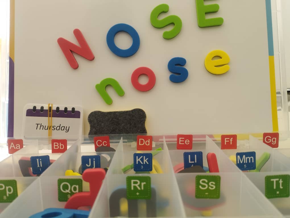 MAGNET BOARD FOR LETTERS AND NUMBERS